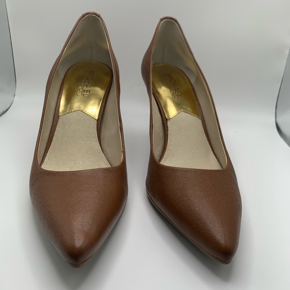 MICHAEL Michael Kors Shoes - NIB Michael Kors 3.5” heels color: luggage